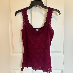Hanky Panky maroon lace tank top, size large